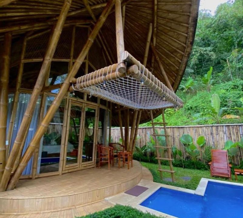 Photo of Others in Selat