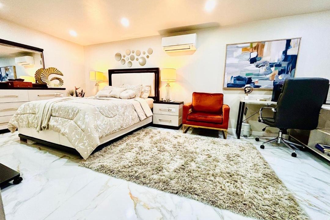 Photo of Bedroom in Floral Park