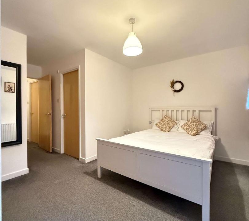 Photo of Bedroom in Pollokshields