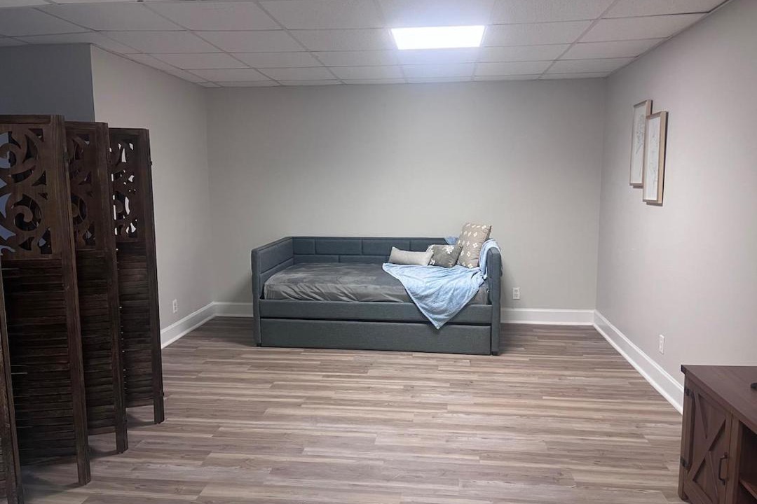 Photo of Bedroom in Crestline Heights