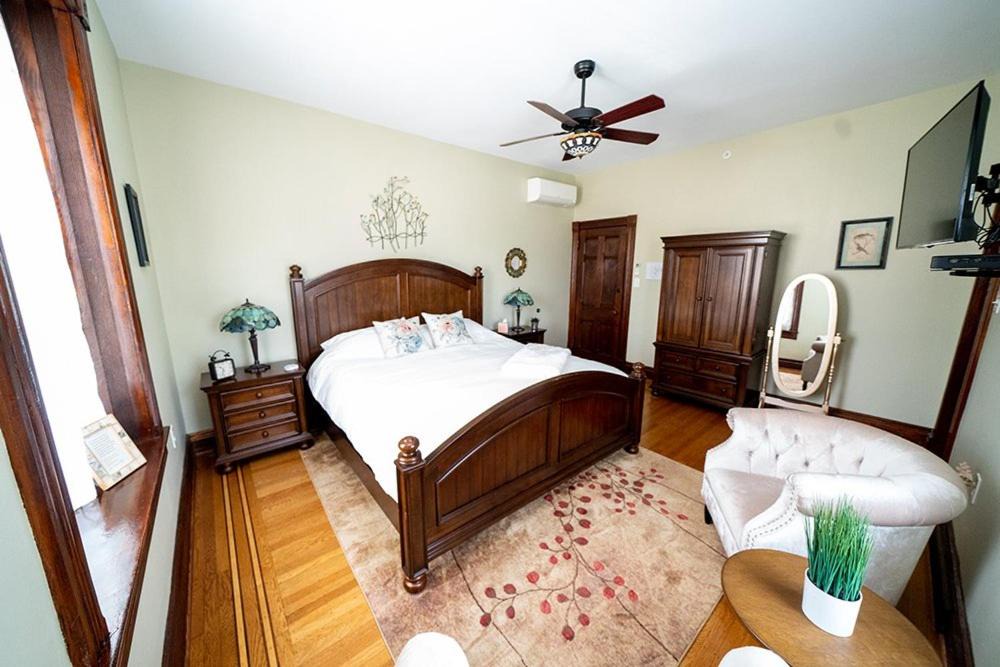 Photo of Bedroom in Conshohocken