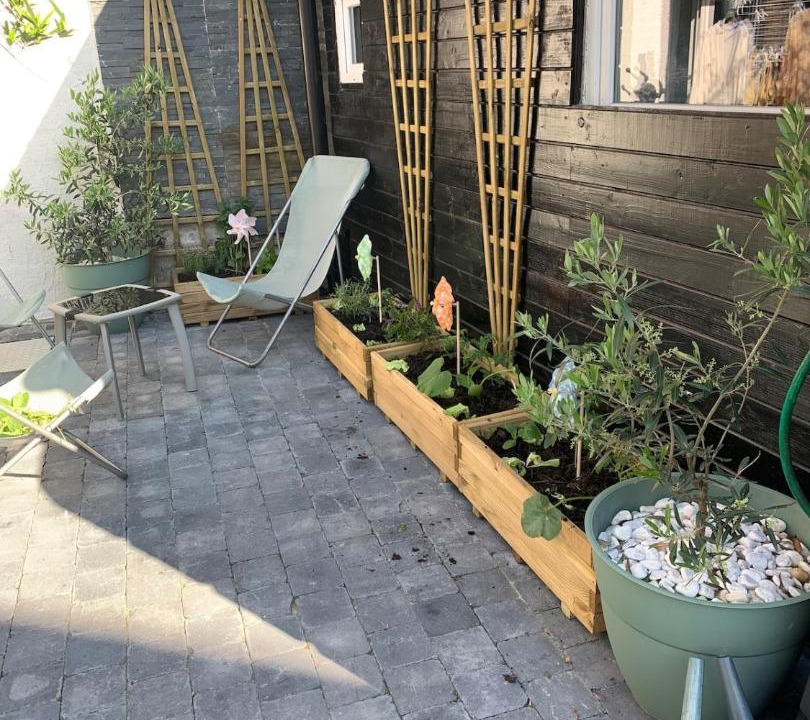 Photo of Others in Ostricourt