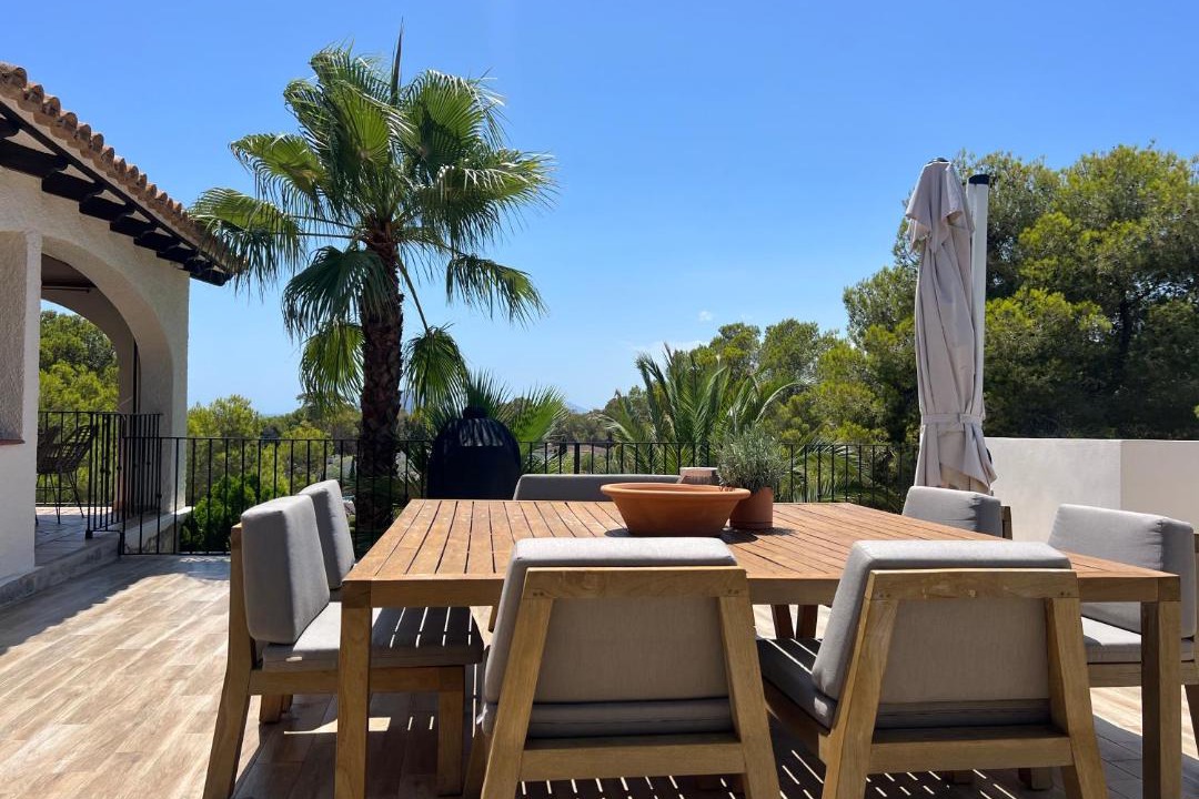 Photo of Patio Balcony in Arnella