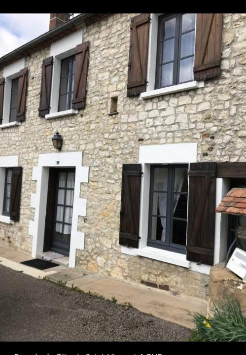 Photo of Others in Bue