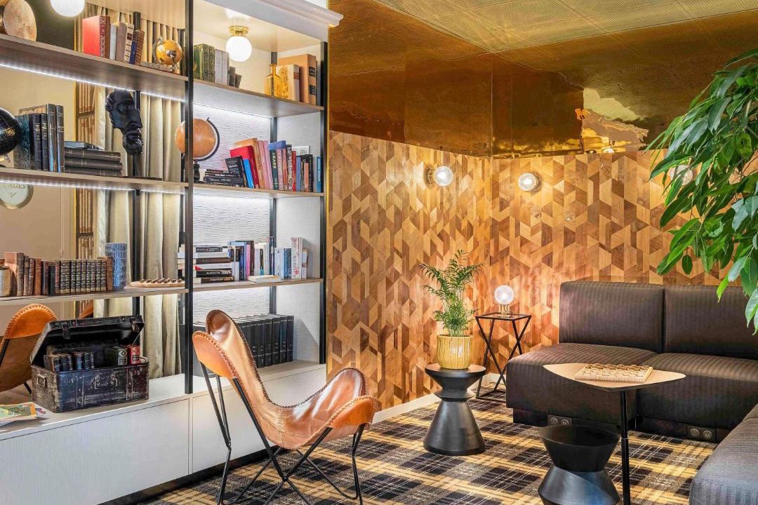 Photo of Livingroom in Quartier de la Salpetriere