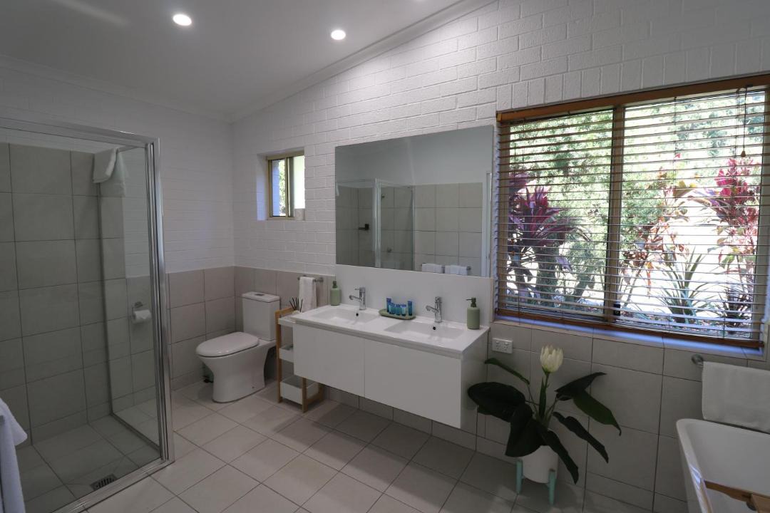 Photo of Others in Carool