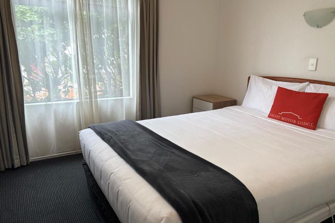 Photo of Others in Newtown