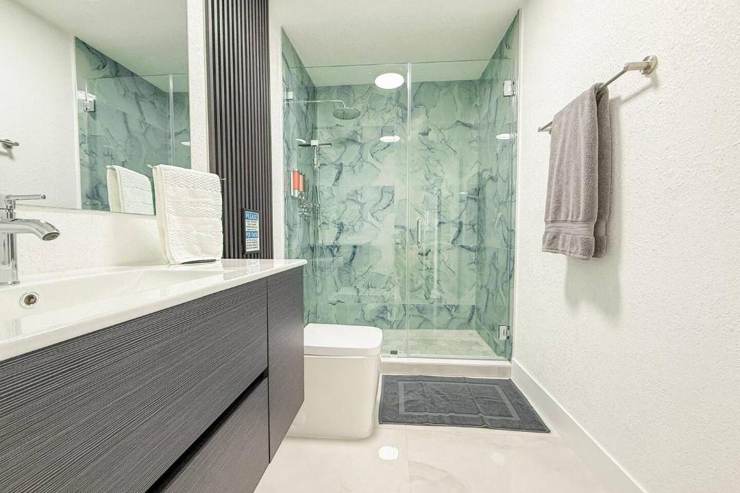 Photo of Bathroom in Miramar