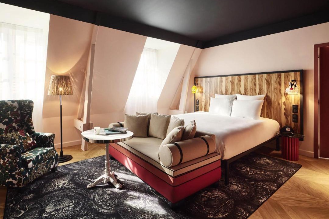 Photo of Others in Centre