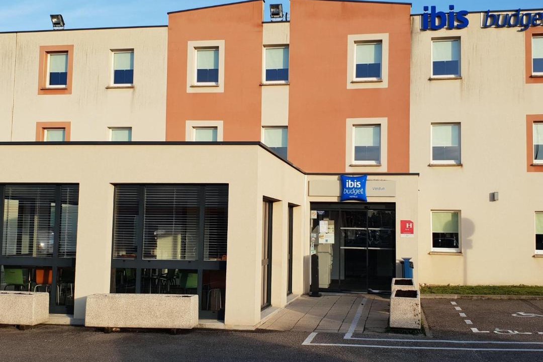 Photo of Buildings in Verdun