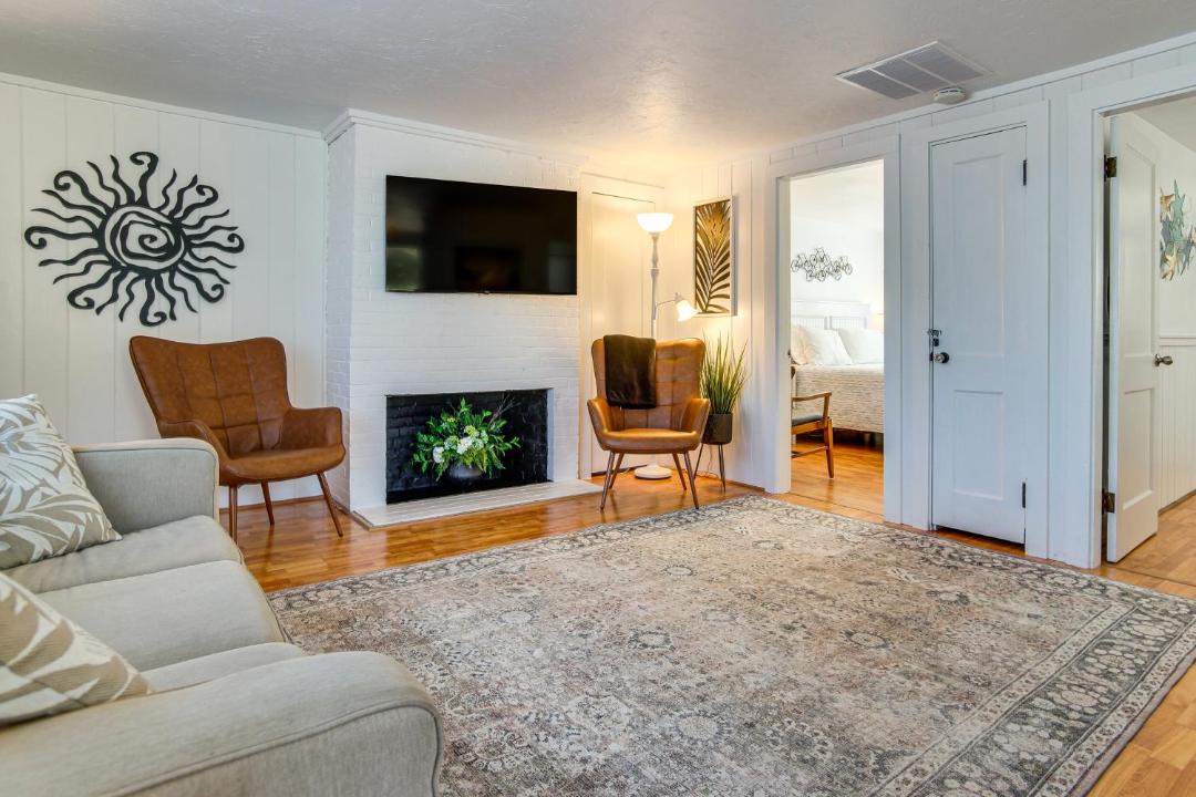 Photo of Others in West Hyannisport