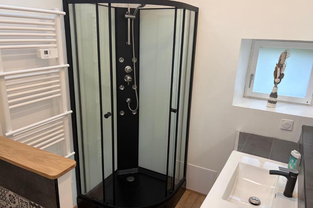 Photo of Bathroom in Saint-Pierre-des-Nids