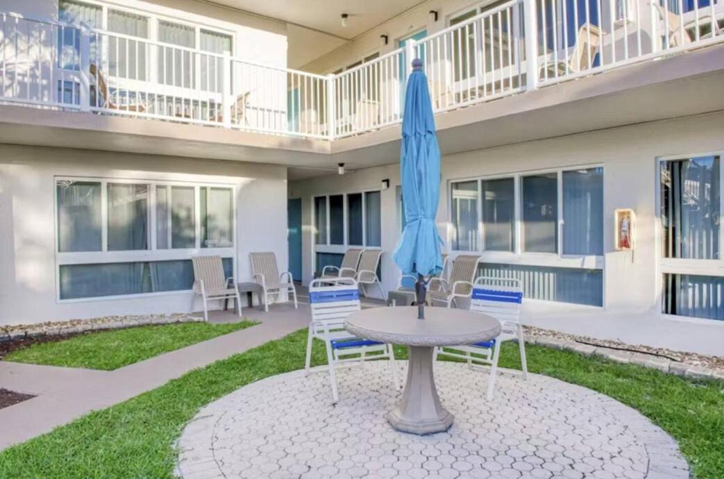 Photo of Patio Balcony in Pompano Beach