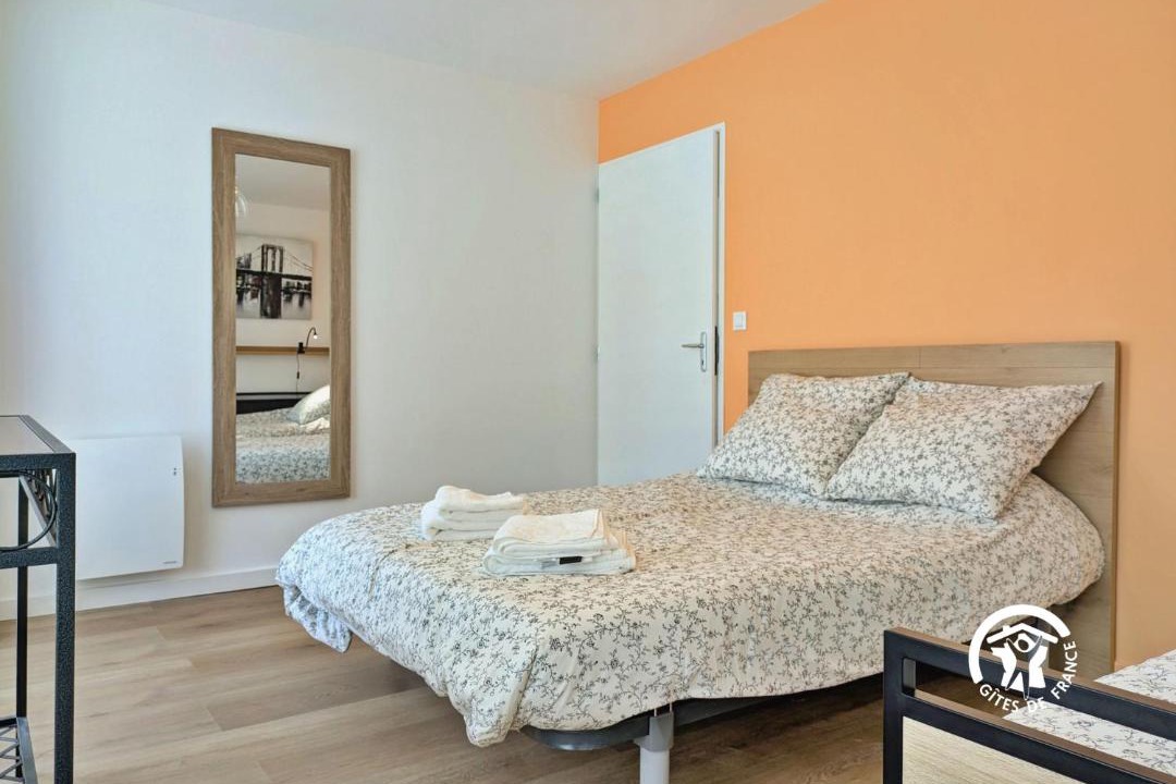 Photo of Bedroom in Louverne
