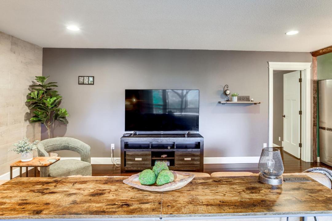 Photo of Others in Pleasant Valley