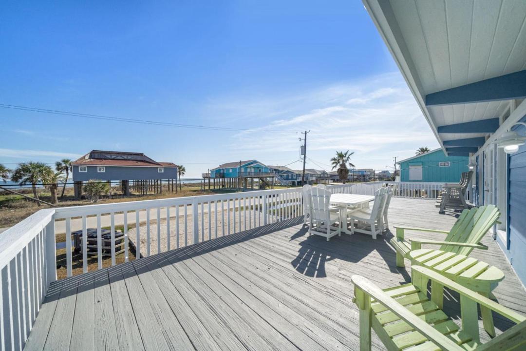 Photo of Others in Jamaica Beach