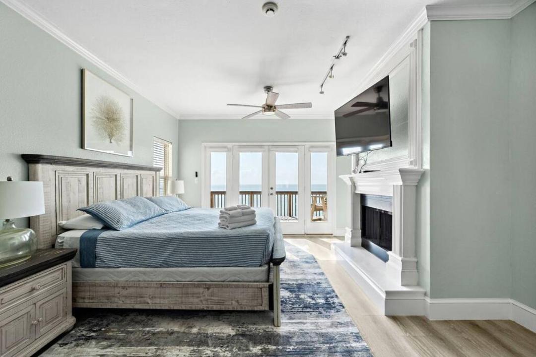 Photo of Bedroom in Terramar Beach