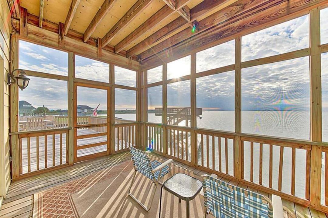 Photo of Patio Balcony in Terramar Beach