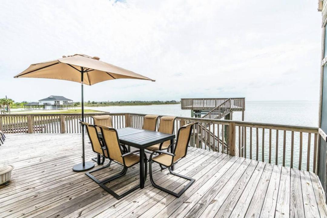 Photo of Patio Balcony in Terramar Beach