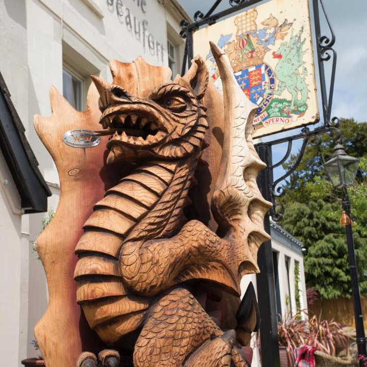 Photo of Others in Raglan