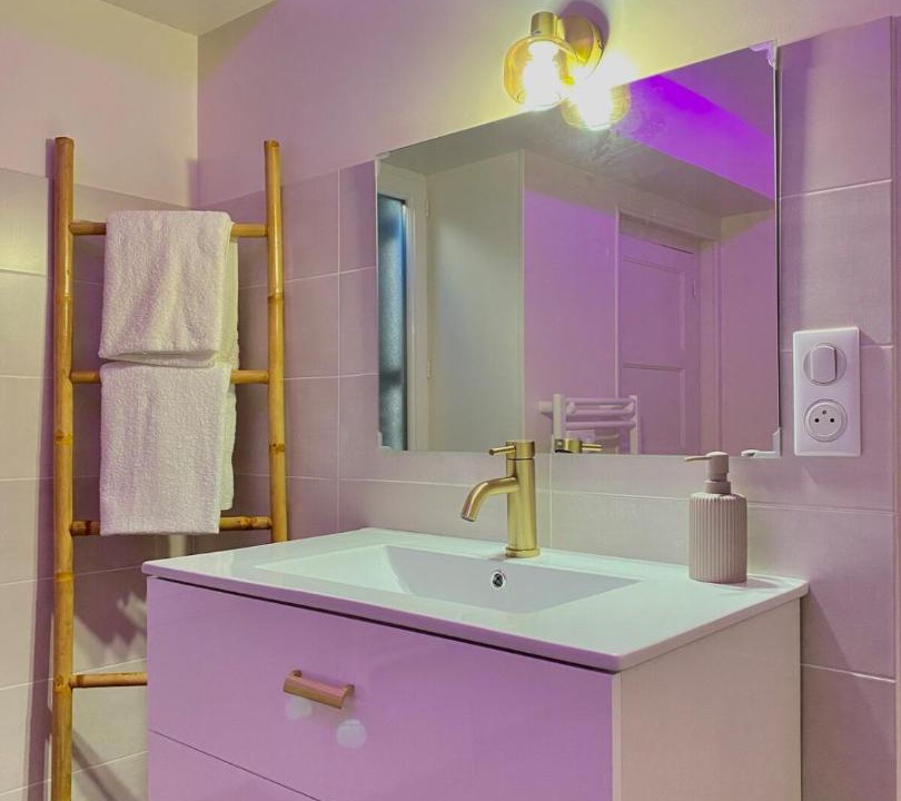 Photo of Bathroom in Saulieu