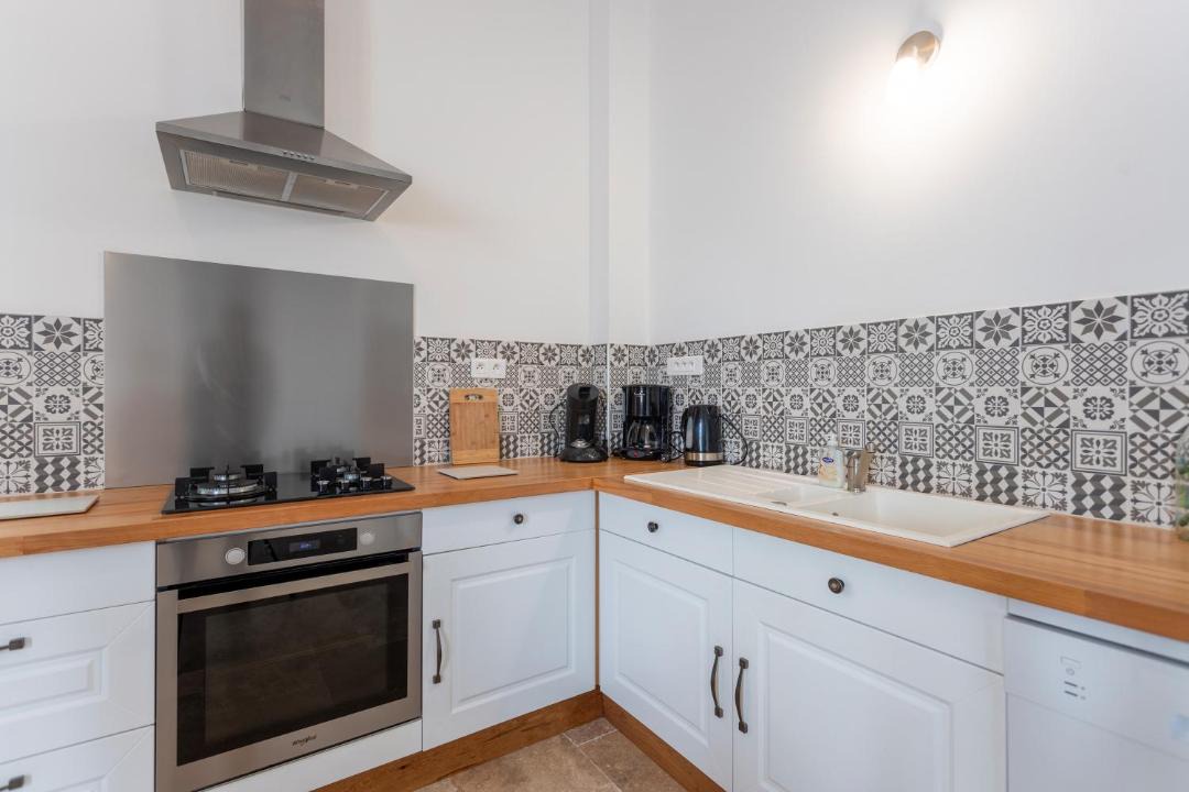 Photo of Others in Dognen