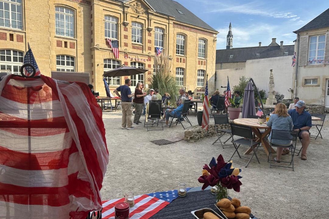 Photo of Others in Bayeux