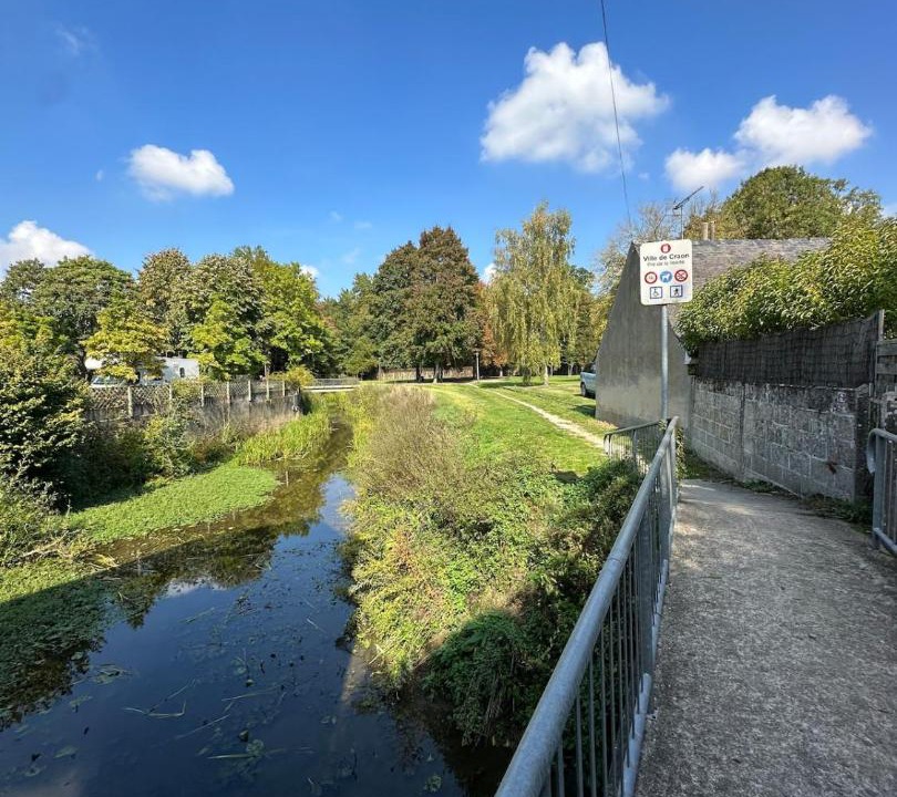 Photo of Others in Craon