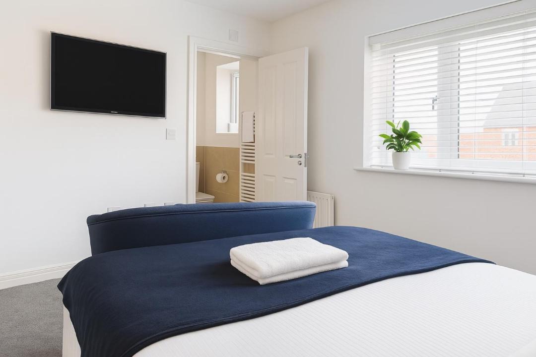 Photo of Others in Leavesden