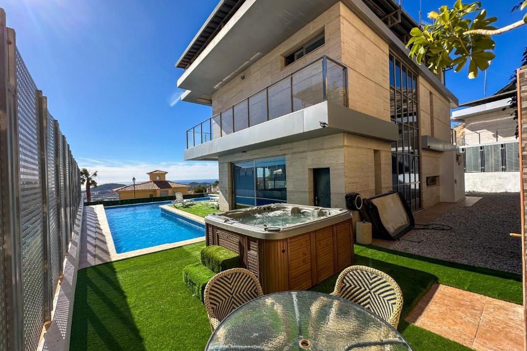 Photo of Patio Balcony in Golf Bahia