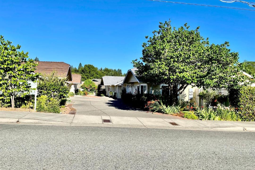 Photo of Others in Grants Pass