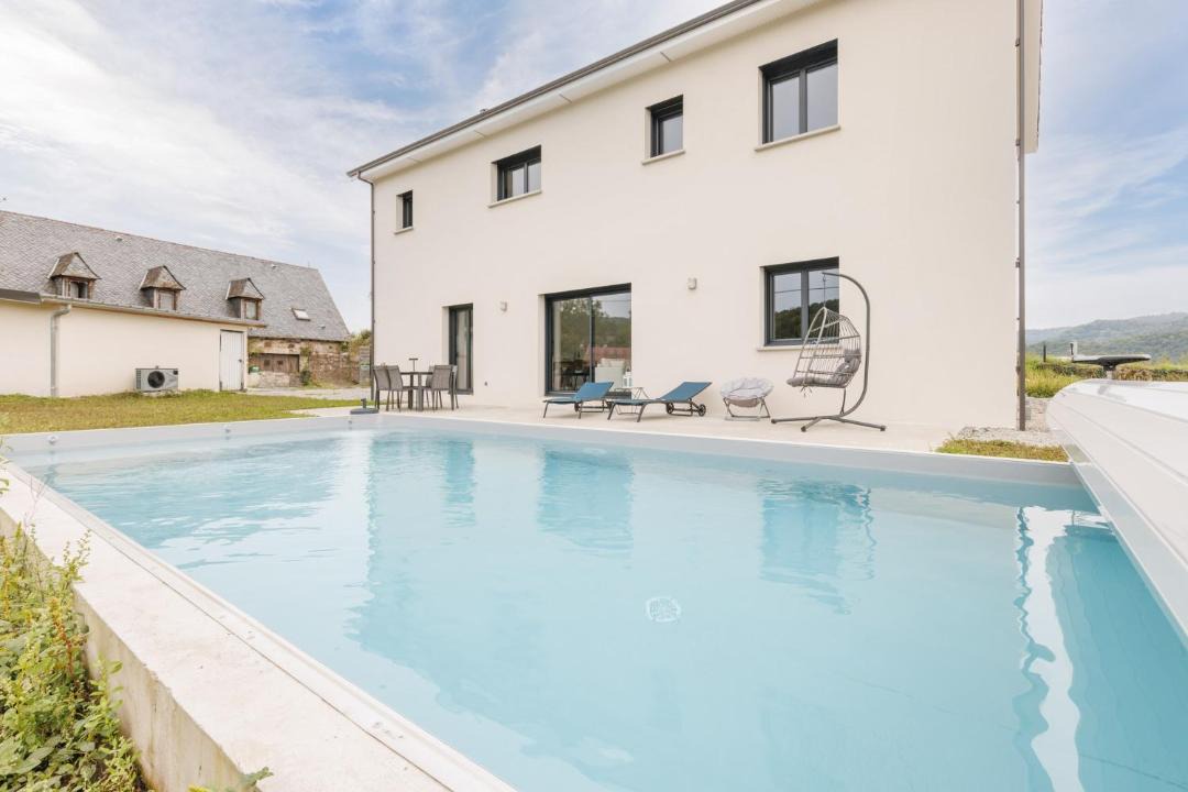 Photo of Others in Ydes