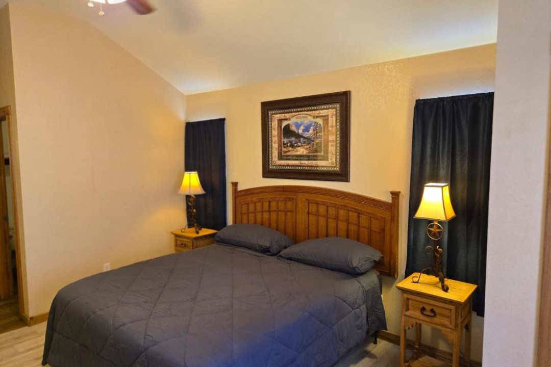 Photo of Bedroom in Floresville