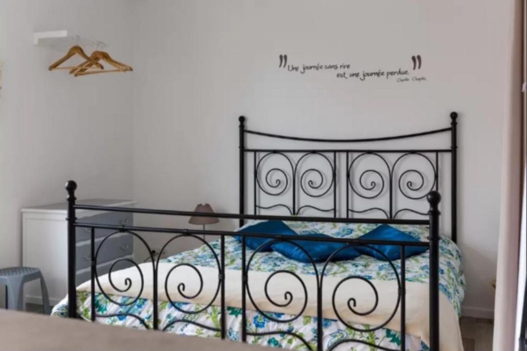 Photo of Others in Quartier Saint-Leon