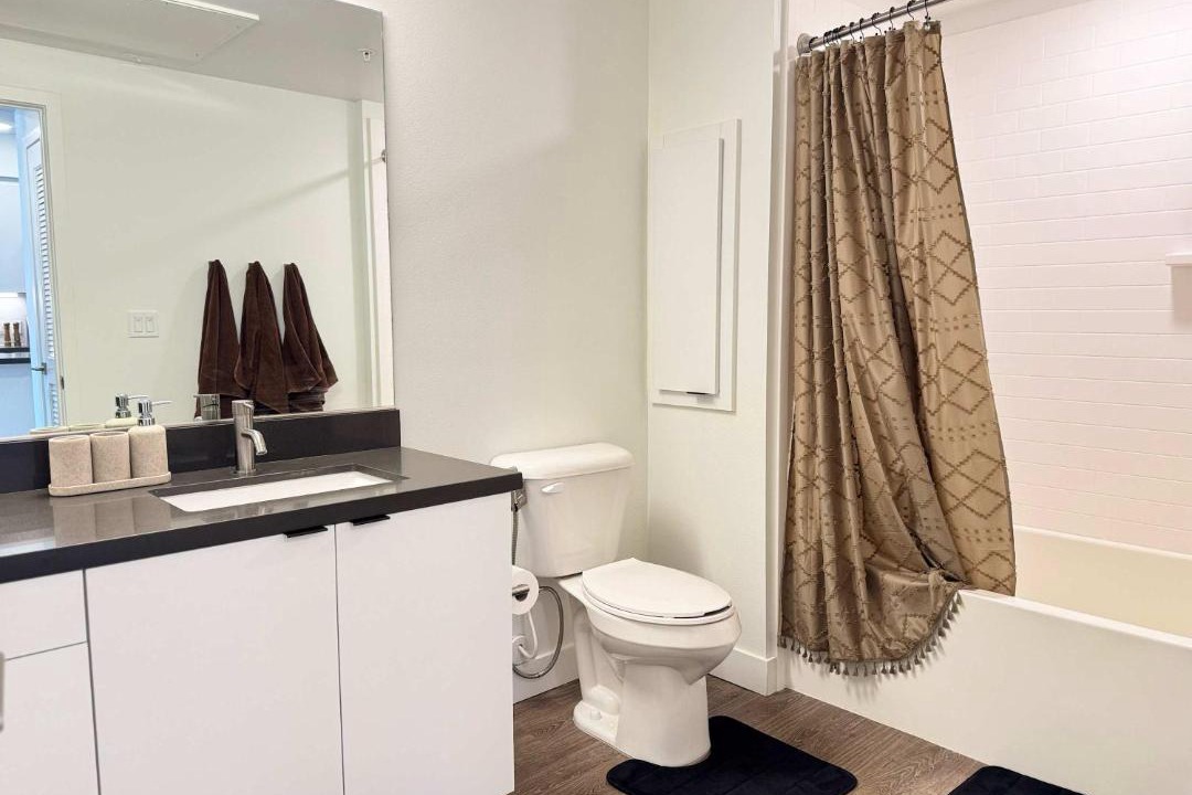 Photo of Bathroom in Lyon Street