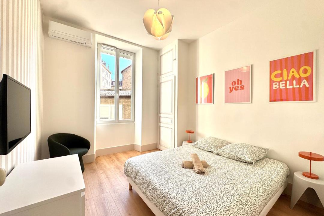 Photo of Bedroom in Quartier Chorier-Berriat