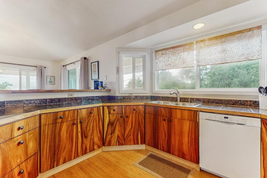 Photo of Kitchen in Kamuela
