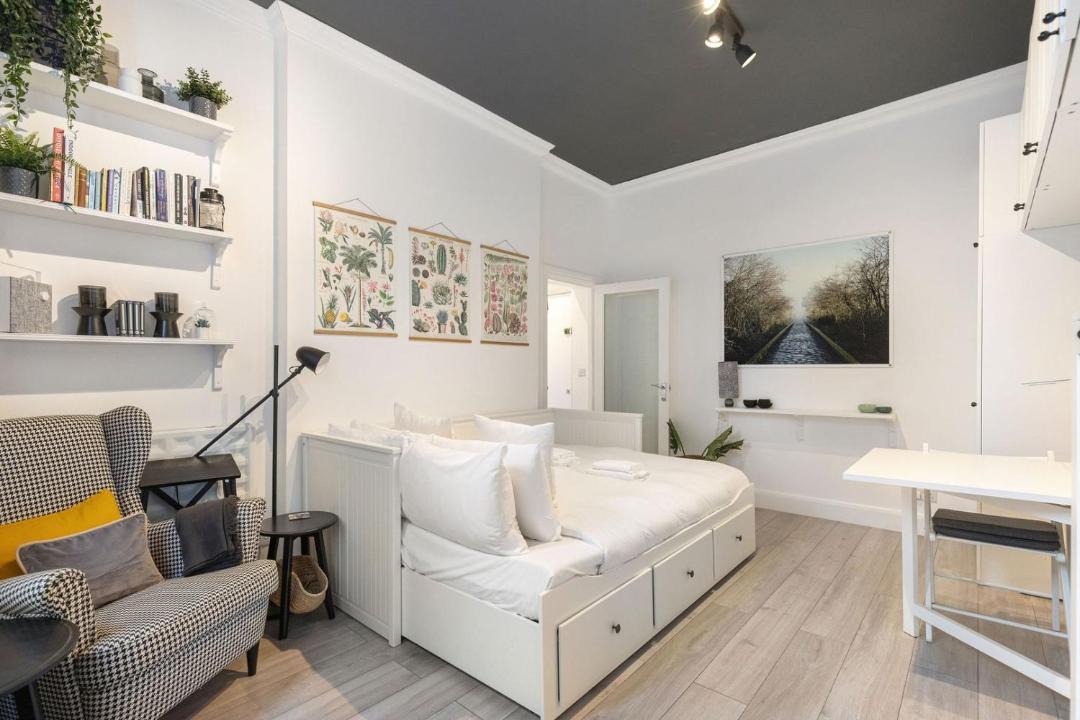 Photo of Others in Addison