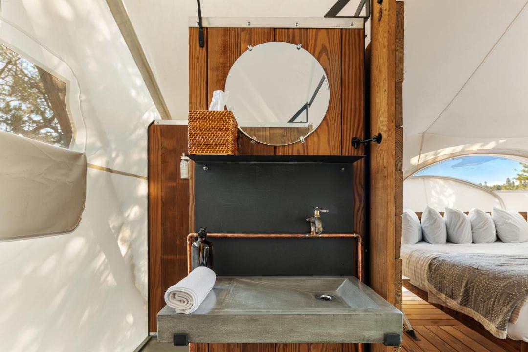 Photo of Others in Dalton