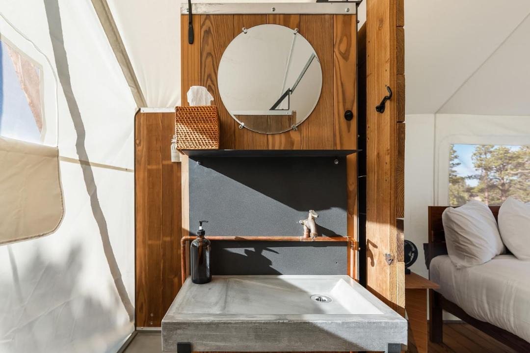 Photo of Others in Dalton