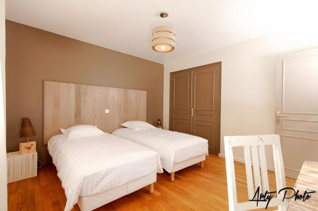 Photo of Others in Chozeau