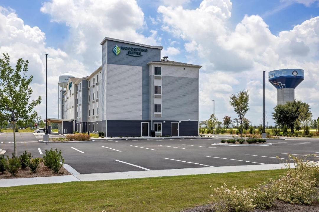 Photo of Buildings in Ellabell