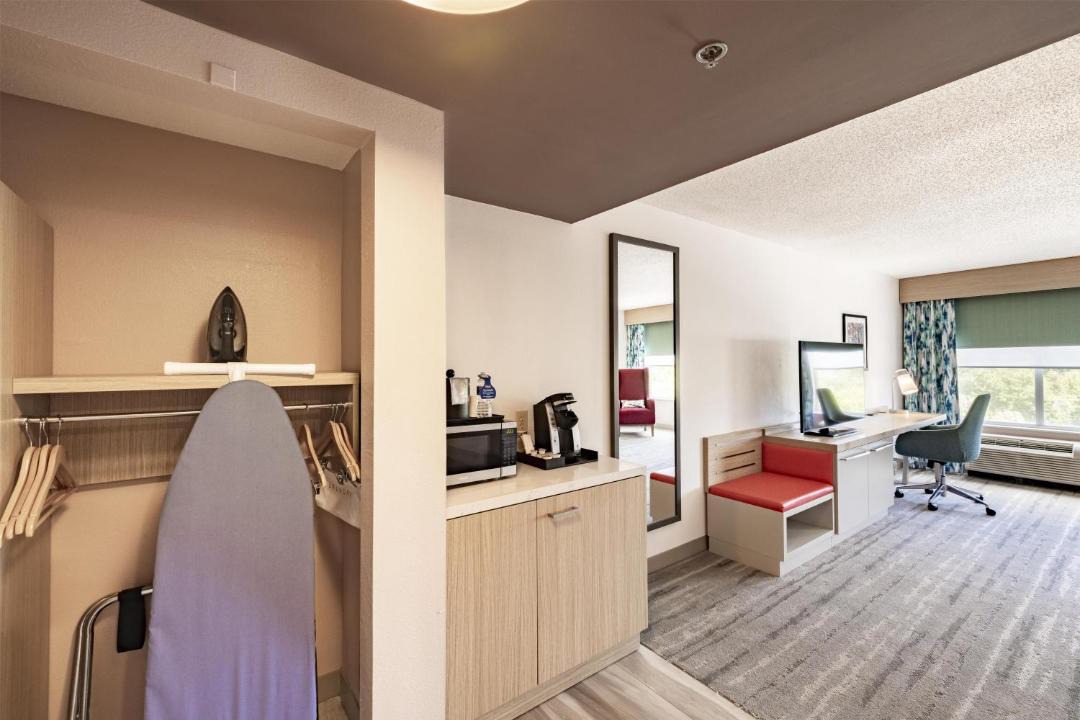 Photo of Others in Albany