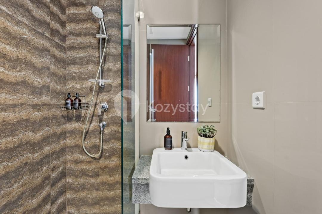 Photo of Bathroom in Chinatown