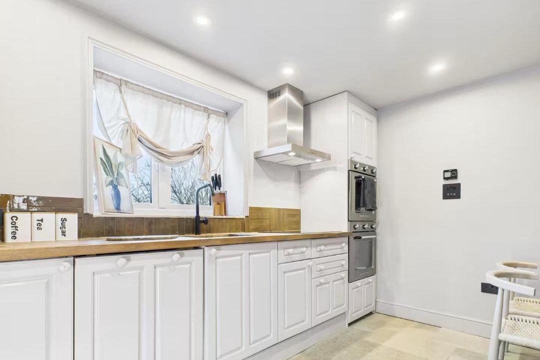 Photo of Kitchen in Witney