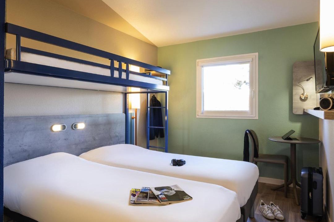 Photo of Bedroom in Nuits-Saint-Georges