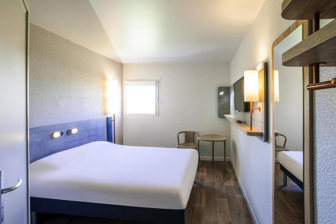 Photo of Bedroom in Nuits-Saint-Georges