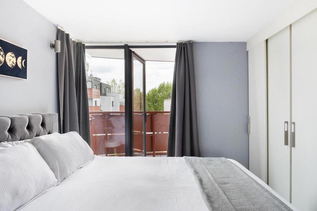 Photo of Others in North Kensington