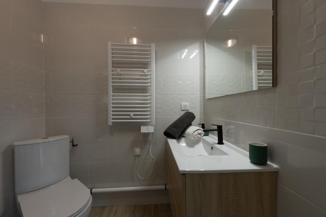 Photo of Bathroom in Saint-Quentin-Lamotte-Croix-au-Bailly