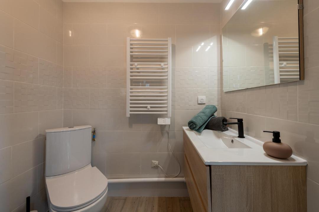 Photo of Bathroom in Saint-Quentin-Lamotte-Croix-au-Bailly